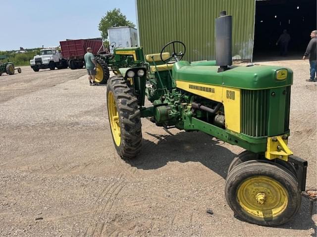 Image of John Deere 530 equipment image 1