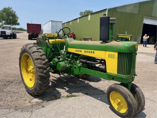 Image of John Deere 530 equipment image 1