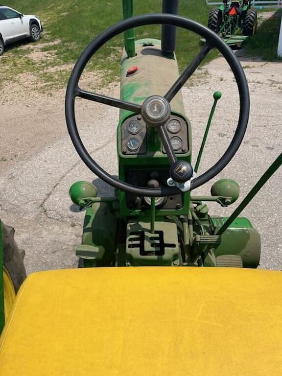 Image of John Deere 530 equipment image 4