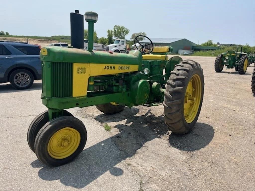 Image of John Deere 530 Primary image