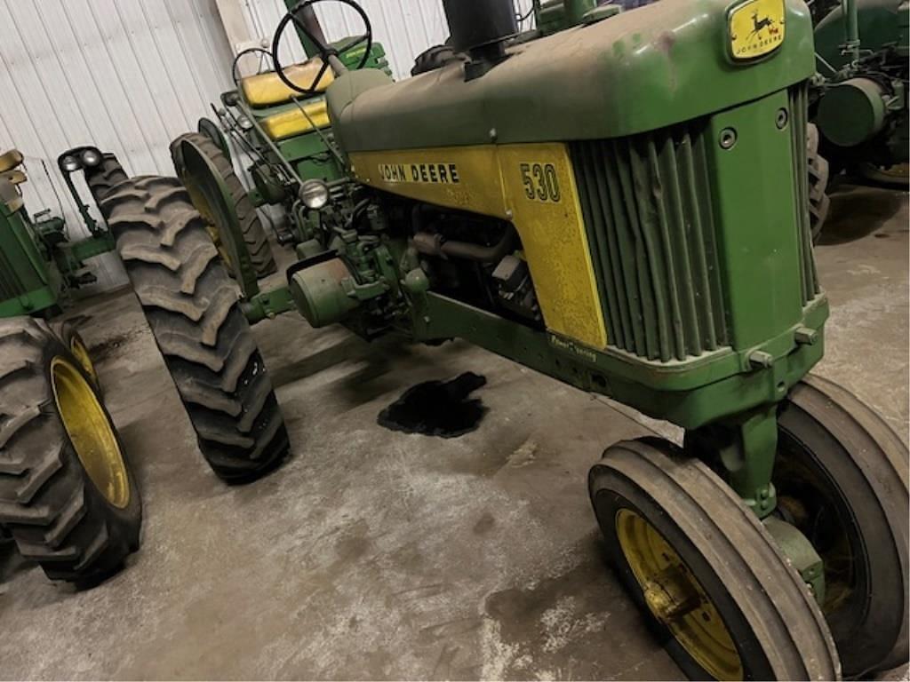 Image of John Deere 530 Image 0