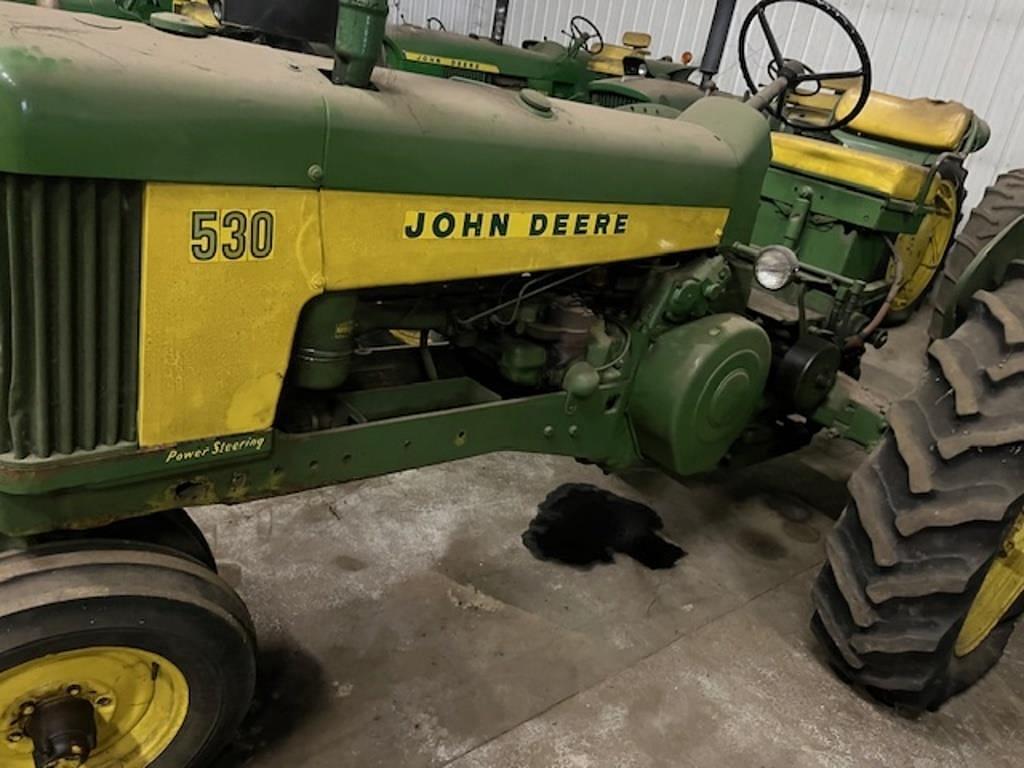 Image of John Deere 530 Image 1