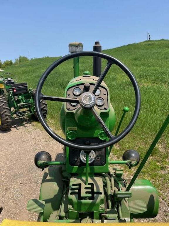 Image of John Deere 530 equipment image 2