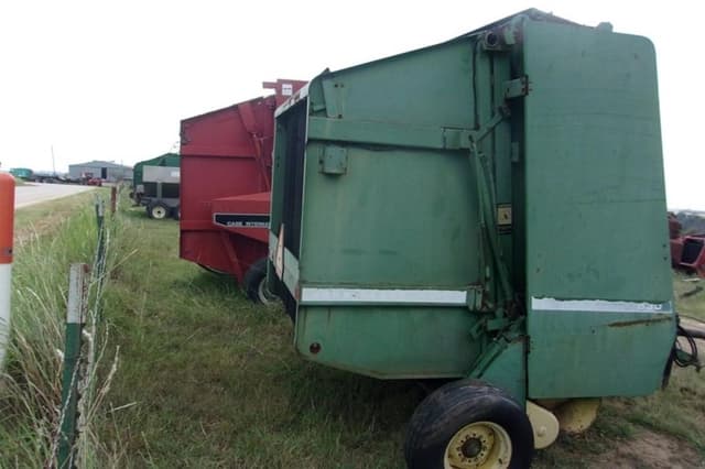 Image of John Deere 530 equipment image 3