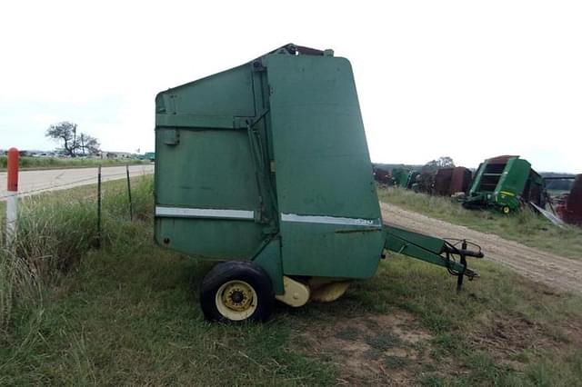 Image of John Deere 530 equipment image 4