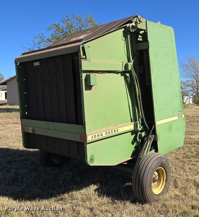 Image of John Deere 530 equipment image 4