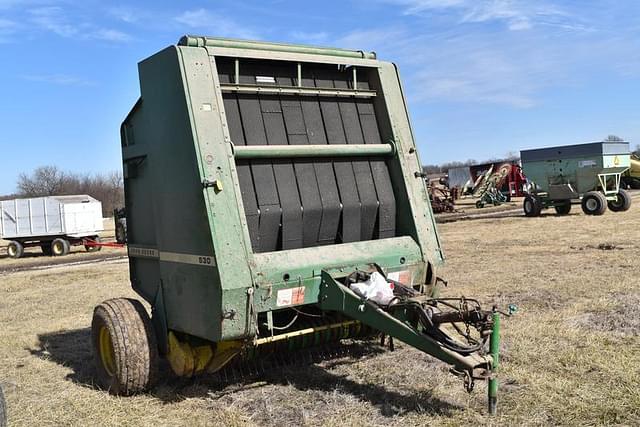 Image of John Deere 530 equipment image 2