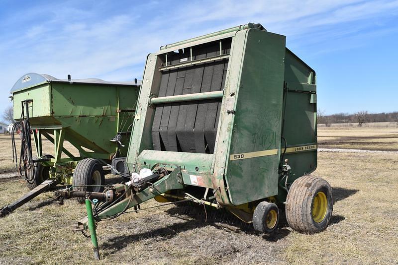 Image of John Deere 530 Primary image