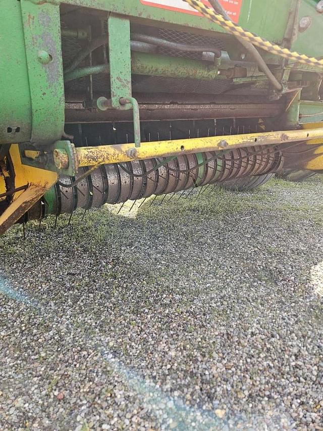 Image of John Deere 530 equipment image 2