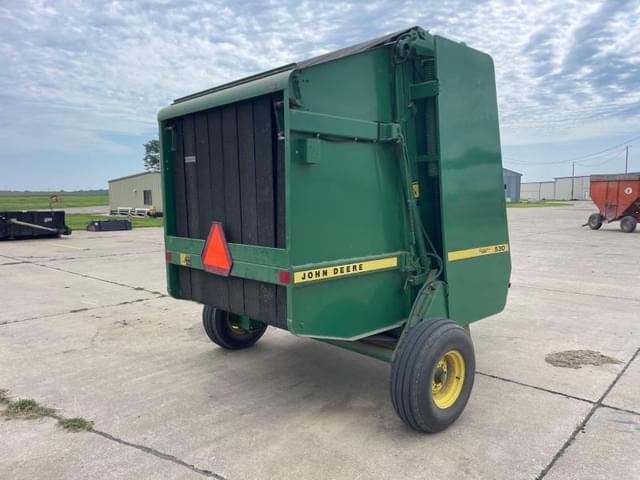 Image of John Deere 530 equipment image 2