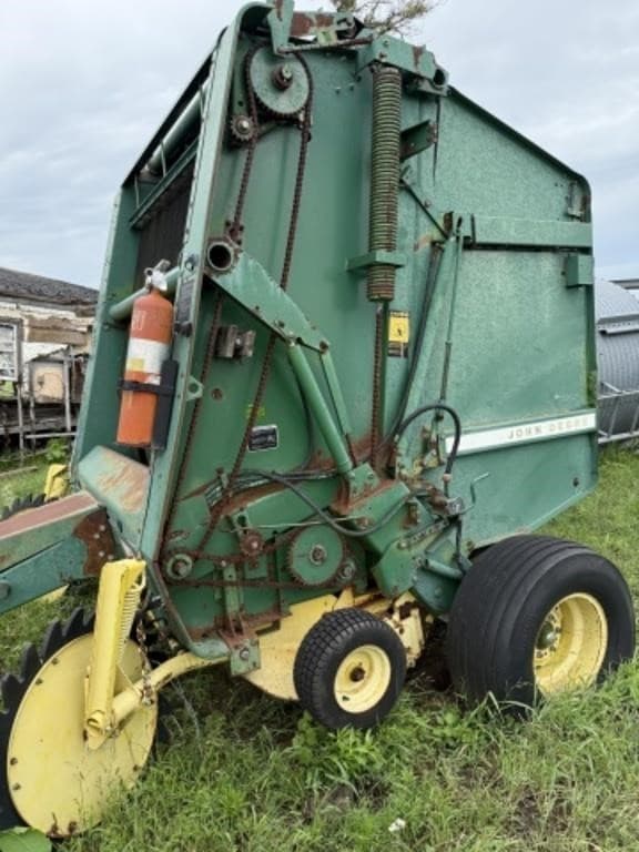 Image of John Deere 530 equipment image 1