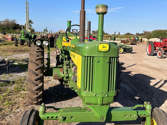 Image of John Deere 530 equipment image 1