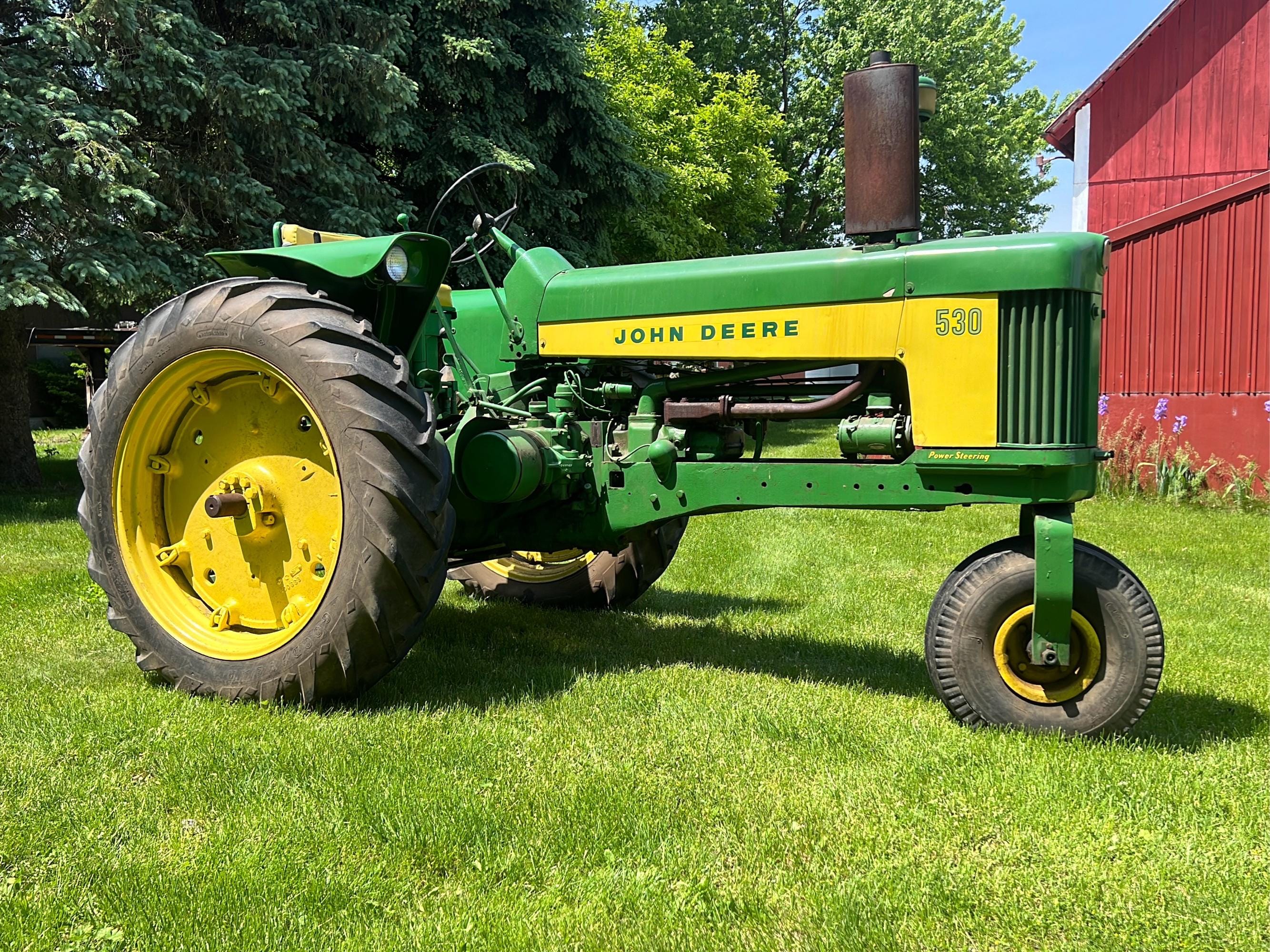 Main image John Deere 530