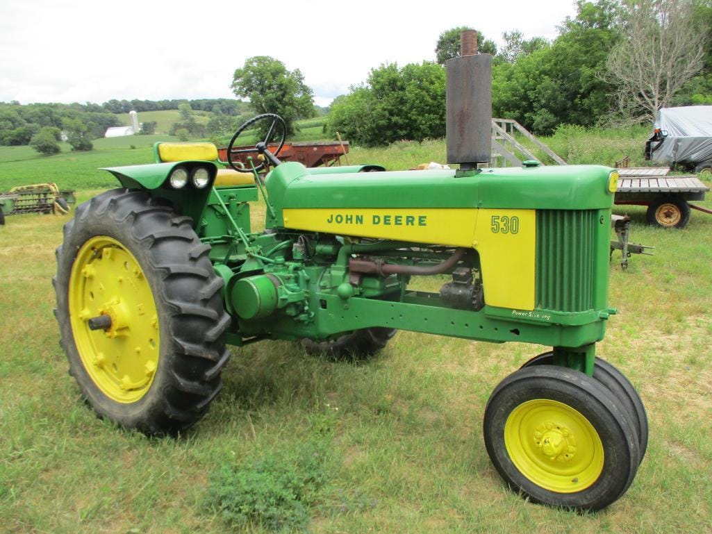 Main image John Deere 530