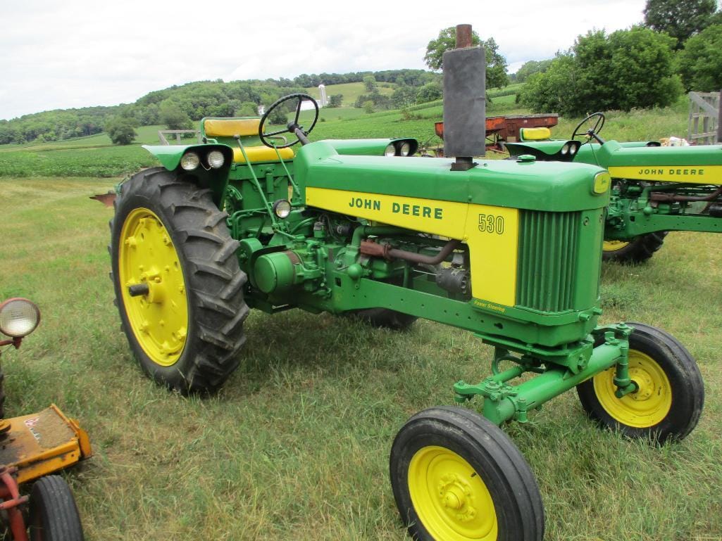 Main image John Deere 530
