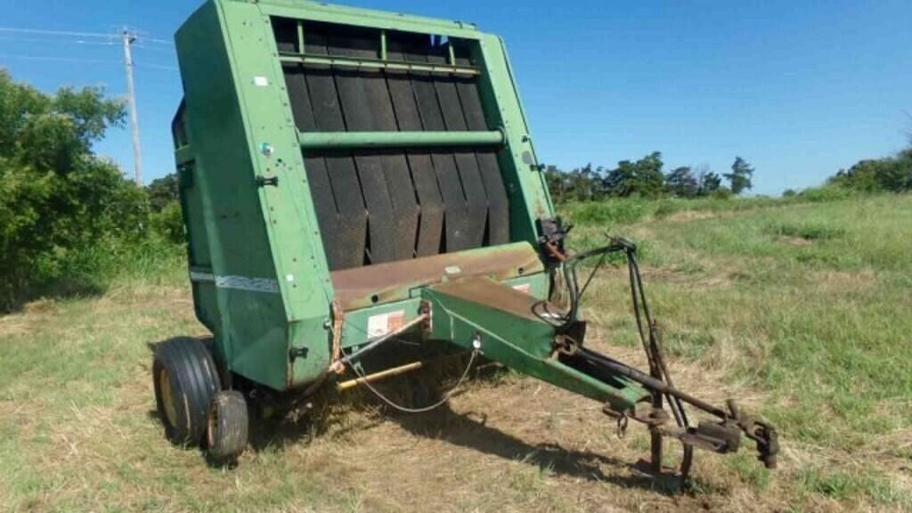 Image of John Deere 530 Primary image