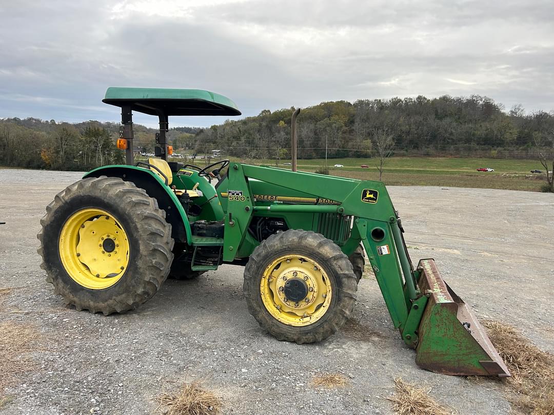 Image of John Deere 5300 Primary image