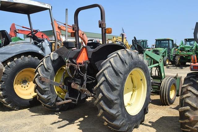 Image of John Deere 5300 equipment image 2