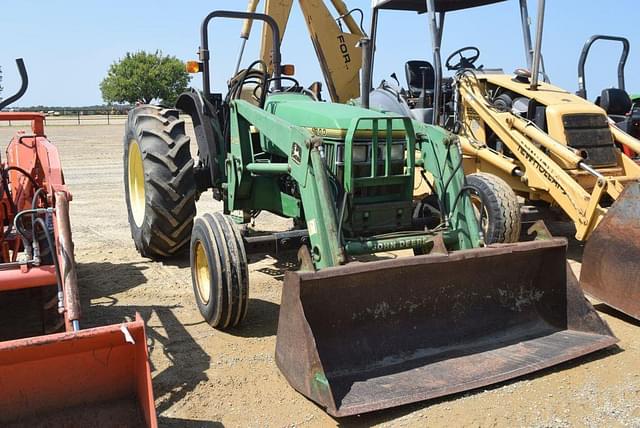 Image of John Deere 5300 equipment image 3