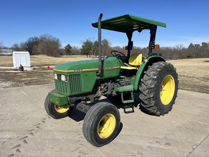 Image of John Deere 5300 Primary image