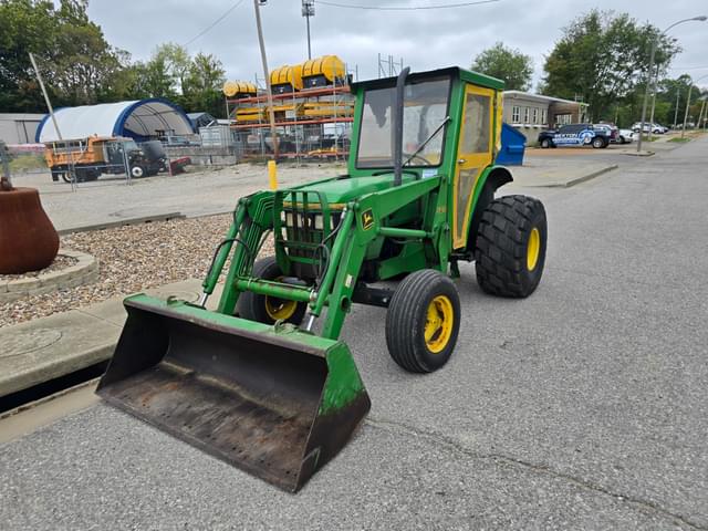 Image of John Deere 5300 equipment image 1