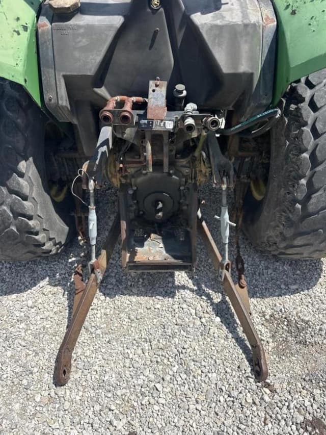 Image of John Deere 5300 equipment image 2