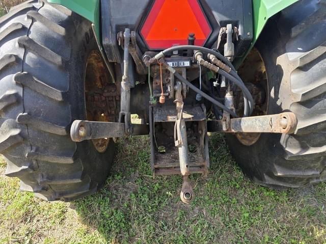 Image of John Deere 5300 equipment image 3