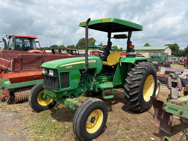Image of John Deere 5303 equipment image 1