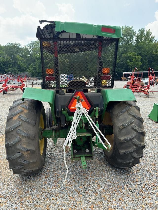 Image of John Deere 5303 equipment image 3