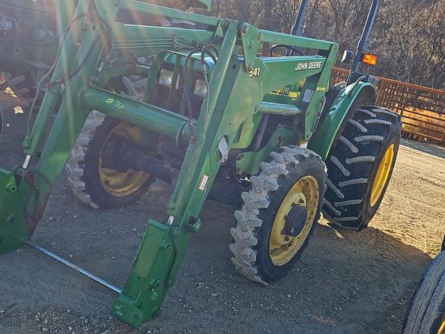 Image of John Deere 5310 equipment image 1