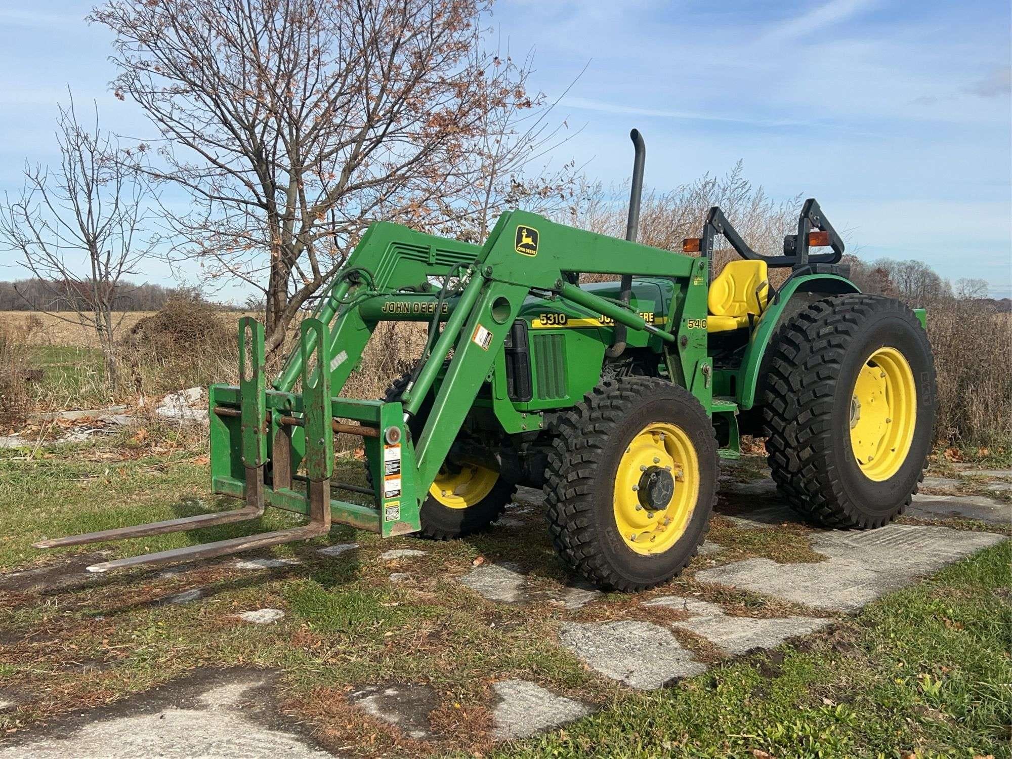 John Deere 5310 Equipment Image0