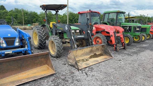 Image of John Deere 5310 equipment image 2