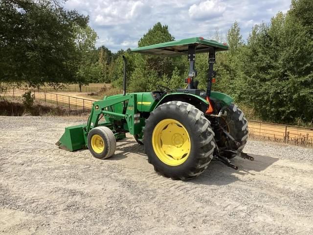Image of John Deere 5310 equipment image 4