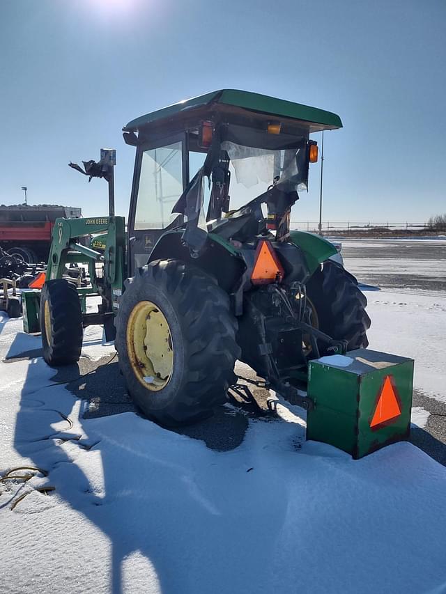 Image of John Deere 5310 equipment image 3