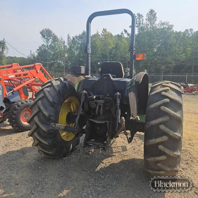 Image of John Deere 5310 equipment image 3