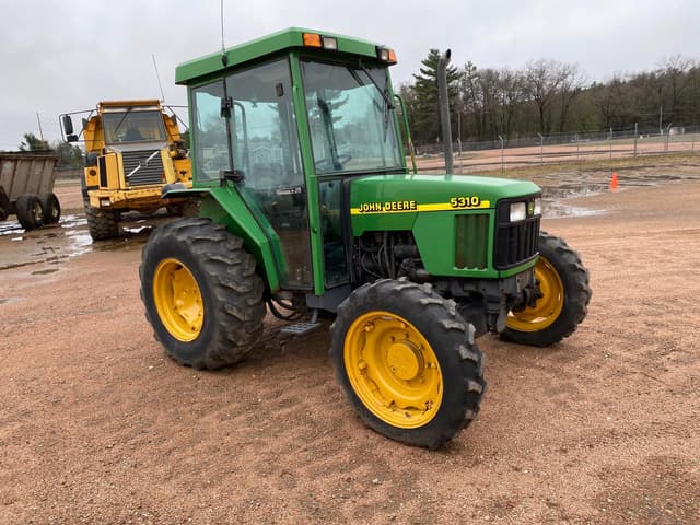 Image of John Deere 5310 equipment image 3