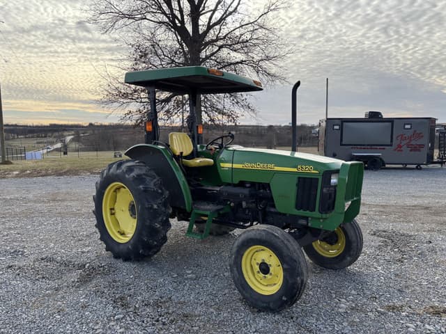 Image of John Deere 5320 equipment image 2