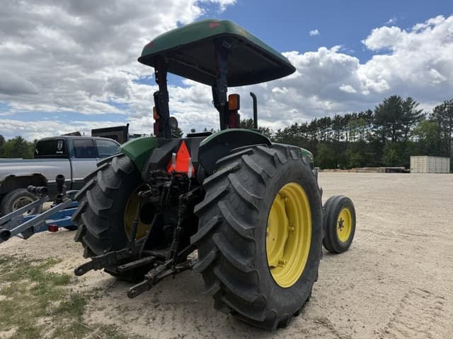 Image of John Deere 5320 equipment image 2