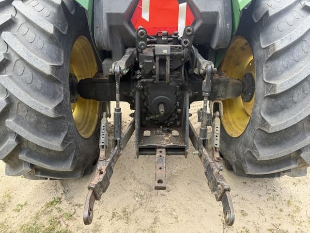 Image of John Deere 5320 equipment image 4