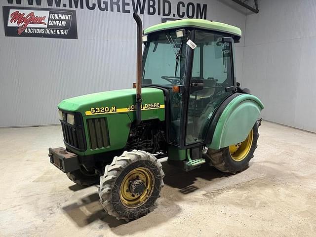 Image of John Deere 5320N equipment image 1