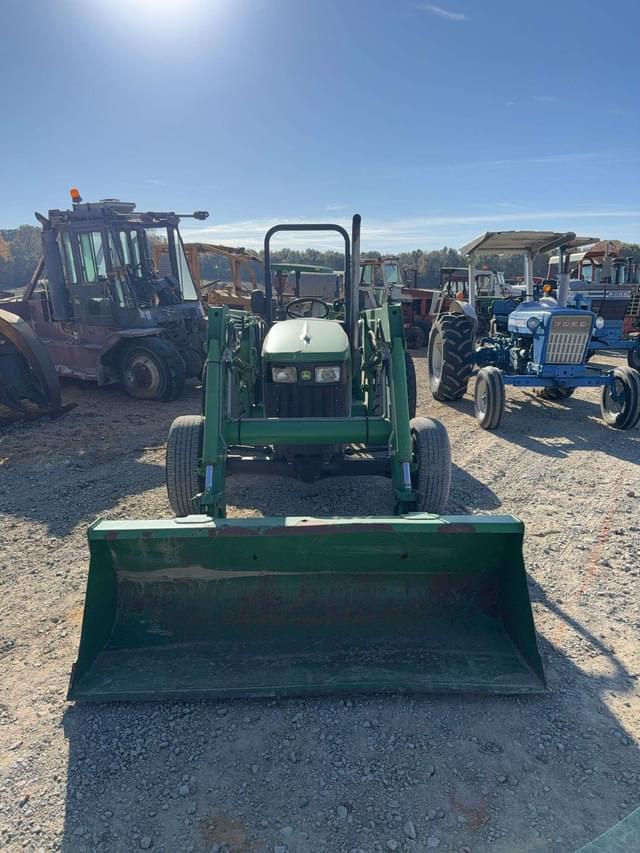 Image of John Deere 5325 equipment image 2