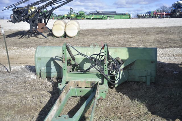 Image of John Deere 534 equipment image 1