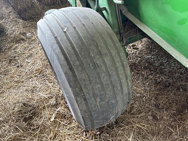 Image of John Deere 535 equipment image 3