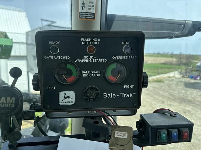 Image of John Deere 535 equipment image 4
