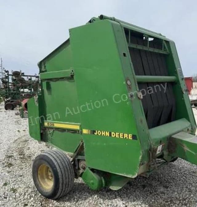 Image of John Deere 535 equipment image 1