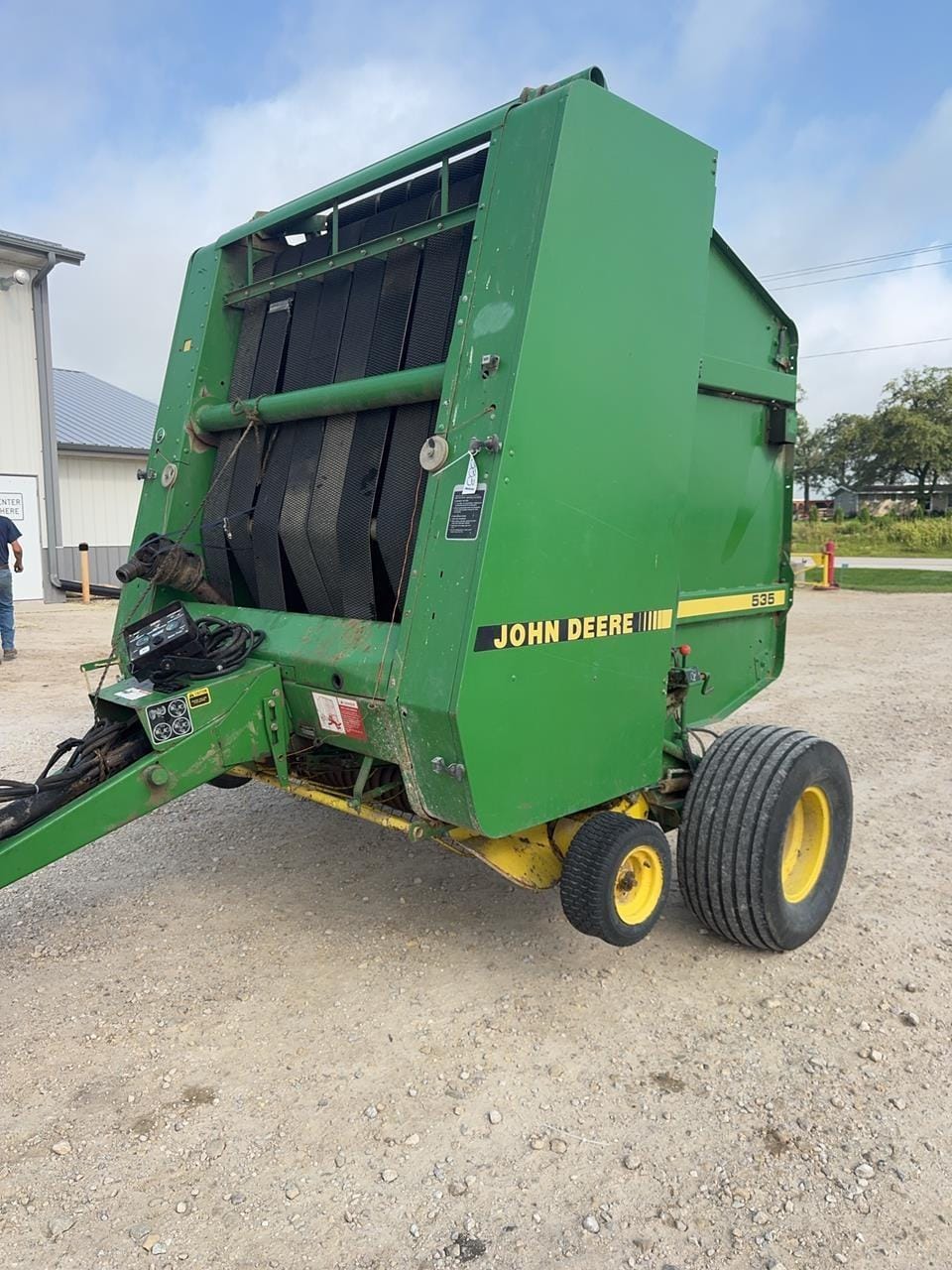 John Deere 535 Equipment Image0