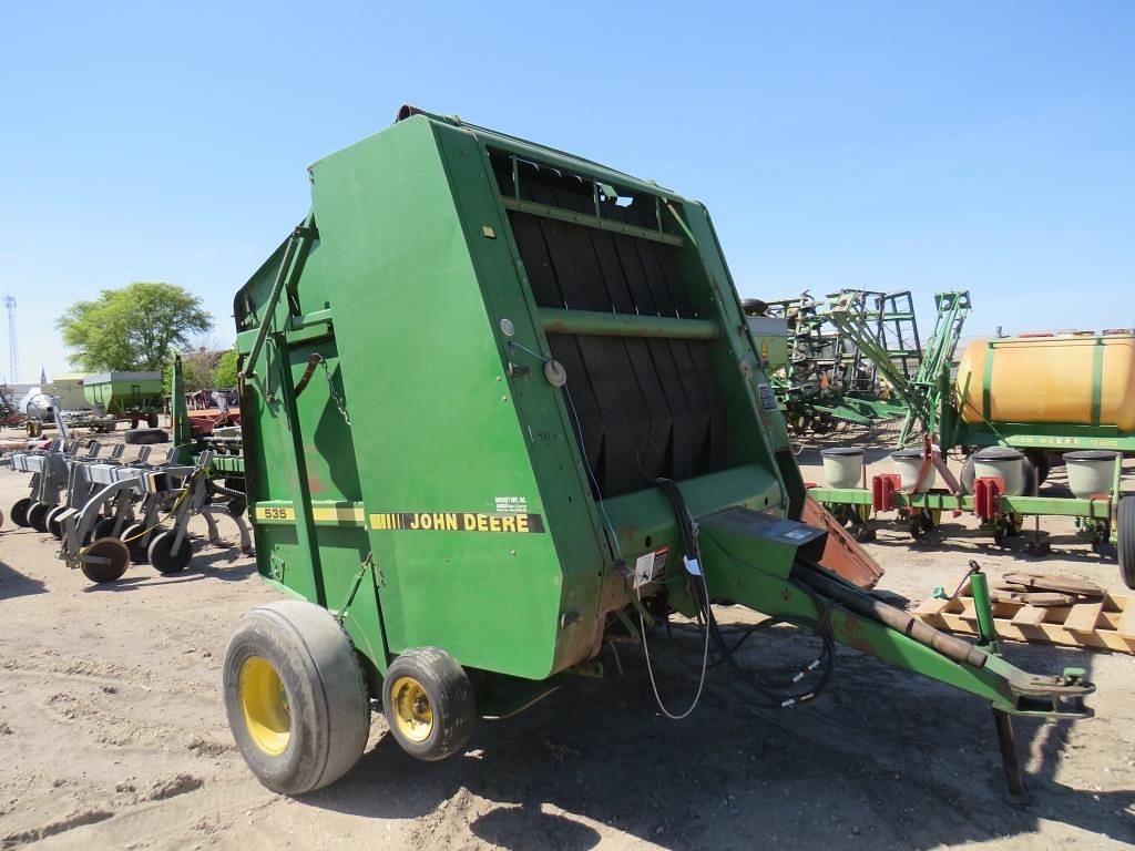 Image of John Deere 535 Primary image