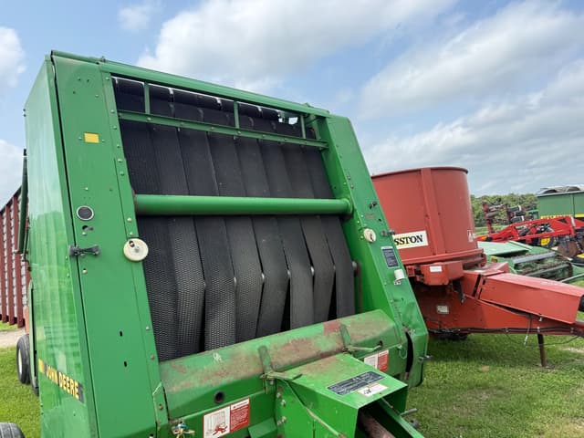 Image of John Deere 535 equipment image 1