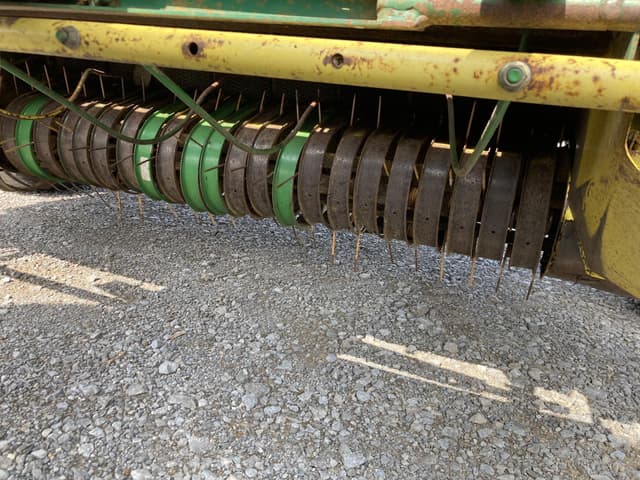 Image of John Deere 535 equipment image 2