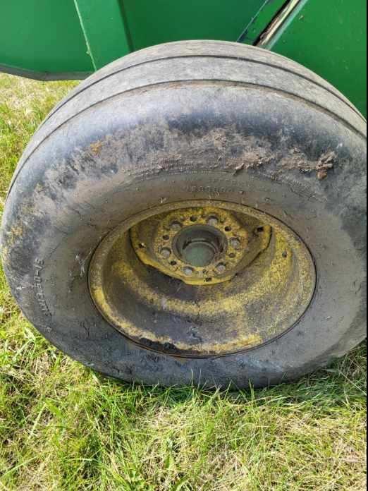 Image of John Deere 535 equipment image 4